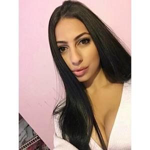 Meet your Posher, Nicole